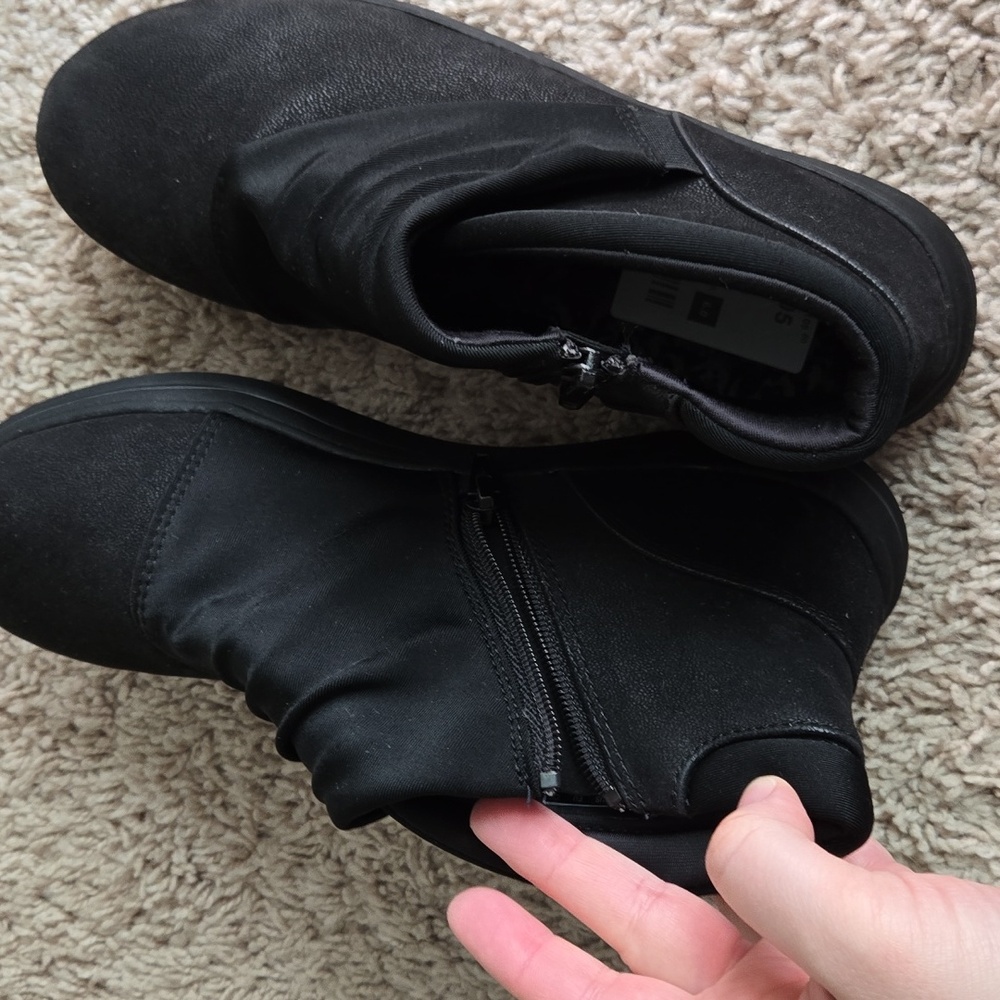 Clarks Womens Black Booties - Picture 5 of 7